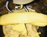 Foto langkah ke 3 dari resep Cream Vla Horn Bread.