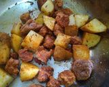 आलू बड़ियां कि सब्जी (aloo wadiyan ki sabzi recipe in Hindi) रेसिपी चरण 2 फोटो