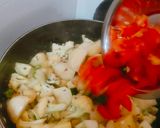गोभी आलू की सूखी सब्जी (Gobi aloo ki sukhi sabzi recipe in Hindi) रेसिपी चरण 4 फोटो