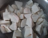 மரவள்ளிக்கிழங்கு மசியல் ரெசிபி ஸ்டேப் 1 புகைப்படம்