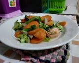 Foto langkah ke 5 dari resep Brokoli Selimut Bakso Udang.