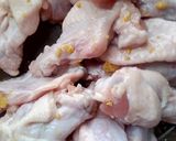 Foto del paso 1 de la receta: Alitas de pollo para niños