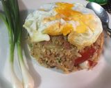 รูปขั้นตอนการทำที่ 10 ของ ข้าวผัดแหนม