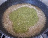 Foto del passaggio 3 della ricetta Risotto Con Crema Di Zucchine E Pistacchi