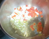 Foto del paso 3 de la receta: Alcachofas con langostinos🦐🦐
