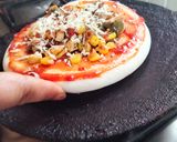 A picture of step 8 of Instant party pizza.