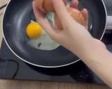 รูปขั้นตอนการทำที่ 1 ของ ไข่ขยี้หมูกระเทียม