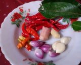 Foto langkah ke 1 dari resep Terong balado pete Sederhana.