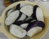 Foto langkah ke 1 dari resep Terong goreng pedes.