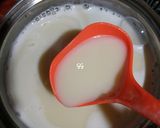 Foto langkah ke 3 dari resep Milk Bath Pudding.
