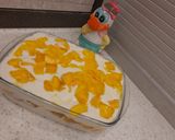 A picture of step 6 of Mango Trifle.