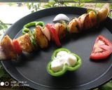 A picture of step 4 of Idli Satay.