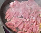 Foto del paso 2 de la receta: Solomillo salteado con brócoli -en microondas y sartén-