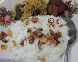 Foto langkah ke 2 dari resep Nasi uduk.