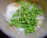 A picture of step 4 of Edamame Soup.