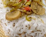 Foto del paso 8 de la receta: Fideos de arroz al vermú