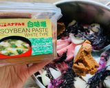 Hình bước làm 5 của món Trời mưa nấu mì 2 phiên bản: mì nước vị Nhật và mì khô vị Tàu