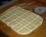 Sajtos, túrós pogácsa recept fázis 4 fotója