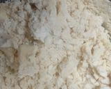 A picture of step 3 of Marie biscuits cookies.