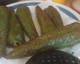 Foto del paso 3 de la receta: Pimientos italianos rellenos de tortilla de patatas
