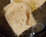 A picture of step 3 of Dahi Khasta.