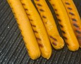 صورة لخطوة 5 من وصفة هوت دوق مشوي 🌭 Hot dog