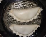 Foto del paso 4 de la receta: Empanadas de Berenjenas Ahumada Queso y Rúcula /Pasteis de Berinjela defumada, Queijo é Rúcula