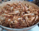 Foto langkah ke 4 dari resep Kaldu Bubuk Kulit Udang.