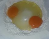 Foto del paso 1 de la receta: Medialunas de manteca