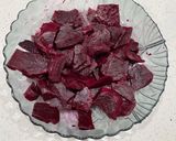 Foto del paso 2 de la receta: Ensalada rosada