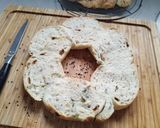 Foto del passaggio 8 della ricetta Treccia di focaccia natalizia 🎄🥯