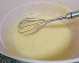 Foto del paso 2 de la receta: Mini magdalenas de naranja