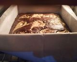 Foto langkah ke 6 dari resep Peanut Butter Brownies.