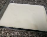 A picture of step 5 of Powder milk yogurt.