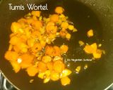 Foto langkah ke 2 dari resep Tumis Wortel Praktis, Cepat #KisahKasihCookpad.