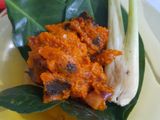 Opor Ayam dan Telur