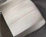 A picture of step 3 of Tofu Wrapped in Beancurd Sheets.
