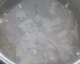 A picture of step 2 of Frijoles Charros.