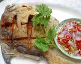 รูปขั้นตอนการทำที่ 4 ของ ปลาจาระเม็ดทอด