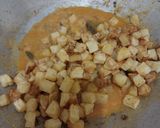 Foto langkah ke 6 dari resep Sambal Goreng Ati Ampela dan Kentang.