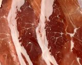 Foto del paso 1 de la receta: Chapata d’ou amb tomaqueta y jamón ibérico