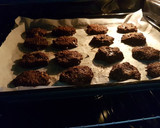Foto del paso 2 de la receta: Galletas de avena, harina de algarroba, chía y semillas varias
