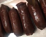 Foto del paso 1 de la receta: Morcillas al horno con cebollas