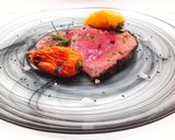 Foto del passaggio 5 della ricetta Tagliata di filetto di manzo al rosmarino con mini peperoni al forno