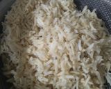 A picture of step 1 of Brown rice with Mexican curry (no onion no garlic).