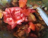 A picture of step 2 of Capsicum chicken.