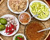 Hình bước làm 1 của món Gân bò dầm cóc