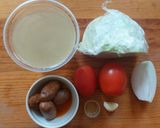 Foto del paso 1 de la receta: Sopa de col con chorizo