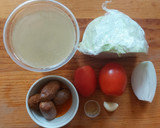 Foto del paso 1 de la receta: Sopa de col con chorizo