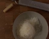 A picture of step 1 of Spaghetti carbonara.